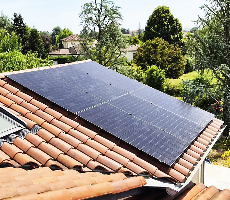 ag-solaire-panneaux-photovoltaique-artisan-installation