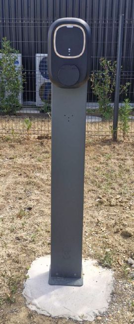 ag-solaire-realisation-installation-borne-de-recharge